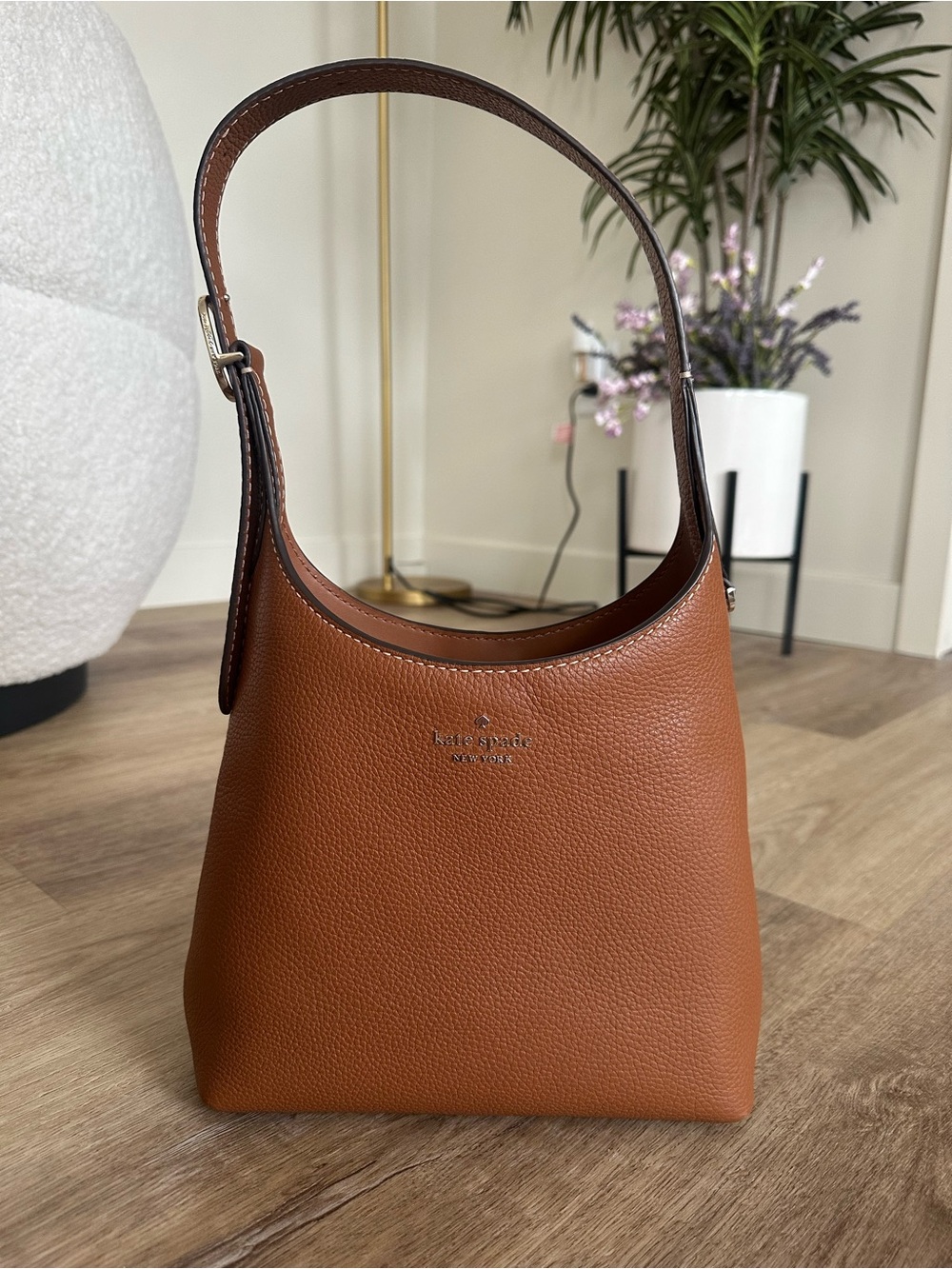 Kate Spade 454 Small Shoulder Bag - Picture 3 of 5
